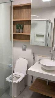 Moderno, novo e confortável no centro de Floripa - 1