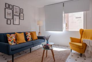 Parking incluido a 300 m de Gran Vía de Colón - Granada - 4