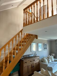 Splash Cottage beach house with Sea lapping Garden - Bangor - 1