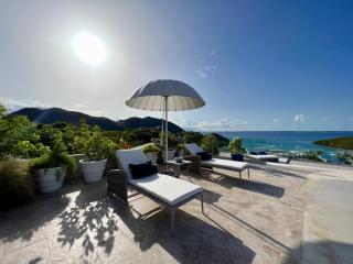 Luxurious 7-Bedroom Villa with magnificent view - 9