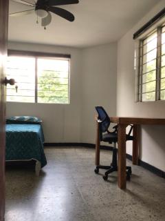 Cozy room in Laureles private bathroom #201-1 - 6