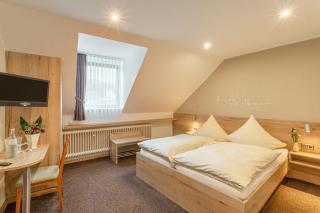 Hotel Restaurant Zur Neroburg - 6