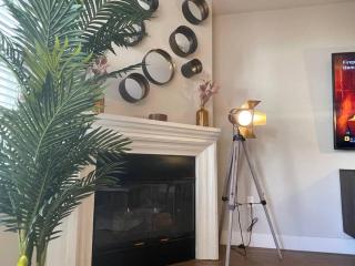 1 Bedroom XL Condo with King bed, Garden View, Parking Included - 3