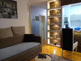 Dimitra Stan na dan - 1