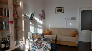 Tania House, Metro Italia 61 - Turín - 3