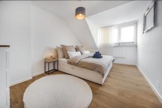 Exquisite Superior Suite Near Messe Essen - - 7