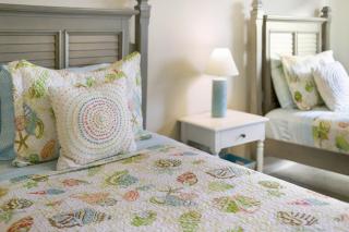 Coastal Flair-Walk To Beach-Heated Pool-Sleeps 8 - Naples - 6
