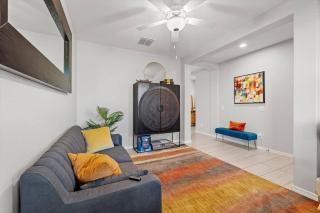 Family Vacation Home - Maricopa - 9