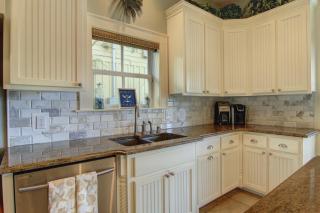 Lovey Dovey 145 BE - Port Aransas - 5