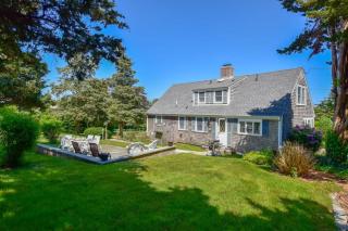 Spacious Home with Sprawling Yard - Orleans - 6