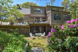 Waterfront on Pond w Private Beach - Chatham - 3