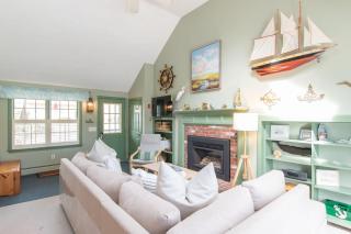 0 6 Miles to Beach Great for families - Chatham - 9