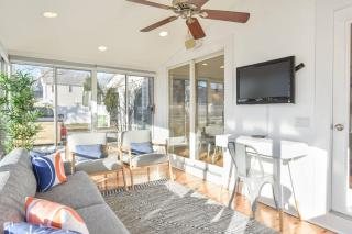 2 Min Walk to the Ocean Central A C - Harwich - 3