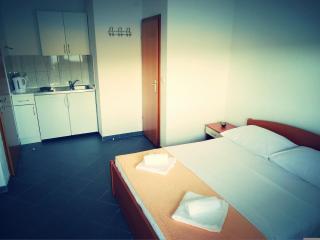 Apartments Loncar - 1