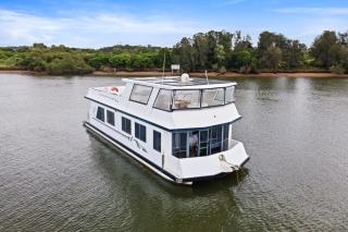 Coomera Houseboats - 5