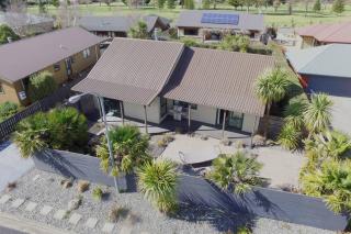 A Quiet Sunny Retreat - Hanmer Springs - 4