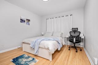 CentreStreet-Cozy Petfriendly 4bedsuite 04Entire - 8