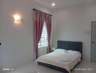 ReHeart Lovely home 4 rooms airconds with living hall aircond & free wifi - Kampong Sungai Mati - 8