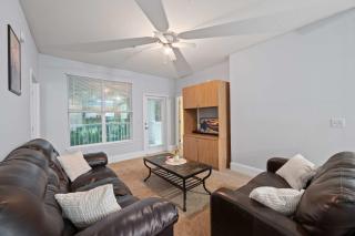 1 MI to USF Pool & Gym Access Free - Tampa - 5