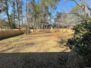 2-Bedroom Near Hospital and Casino - Pine Bluff - 9