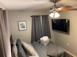 2-Bedroom Near Hospital and Casino - Pine Bluff - 6