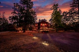 Sunset Summit Villa 2 min from Bass Lake - 2
