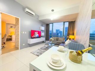1BR BGC, One Uptown Residence B001 - Manila - 0