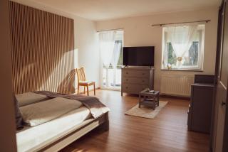 CLAUS RESCH APPARTEMENTS - 6