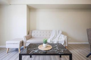 Furnished 2-Bedroom in Avida Towers Riala, Cebu IT Park with Fast WiFi, Netflix, Pool and More - Mabolo - 7