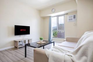 Furnished 2-Bedroom in Avida Towers Riala, Cebu IT Park with Fast WiFi, Netflix, Pool and More - Mabolo - 3