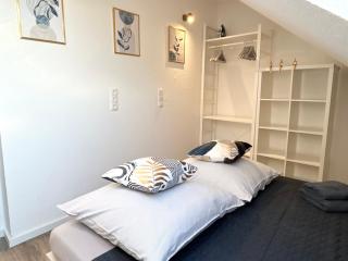 LGH-Moderne, ruhige Wohnung, Nähe zum Flughafen und Autobahn, 24h-self-check-in, vollausgestattet, DisneyPlus, Waschmaschine - Langenhagen - 5