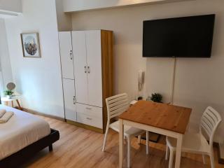 Scandi Inspired Studio in Knightsbridge, Makati - 7