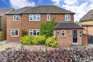 Modern house with lovely garden - 0