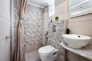 Irene's Sunshine Studio - Perivolos - 3