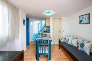Irene's Sunshine Studio - Perivolos - 5
