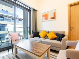 Spacious 2BR with Big Balcony In Meydan - Dubai - 9