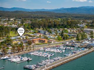 Fairways 18 - cottage in the centre of town - Batemans Bay - 4