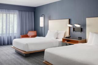 Courtyard Portland Airport - 1