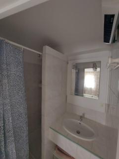 Appartement calme en rez de villa avec jardin - Vence - 1