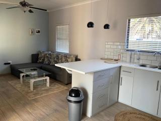 Sehnsucht Cottage Self Catering Flat - Oranjemund - 3