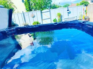 Hydrotherapy House for relaxation - Southampton - 2