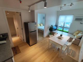 Oak Apartment at The Rochester Bridgeview Tower - Manila - 0