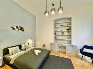 Classic Andrassy - Budapest - 9