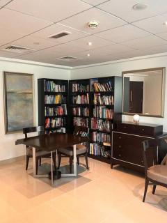 Chalet Homes Apartment Near Burj Khalifa and Dubai Mall - Dubai - 2