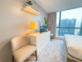 1BR BGC, One Uptown Residence B001 - Manila - 2