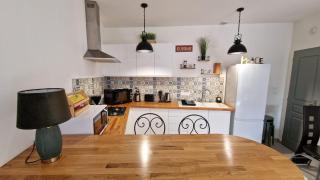 LE CHATEL BOURGEOIS - Appoigny - 1