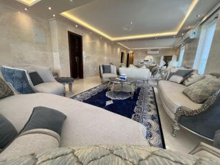 EG-CN-62 Three BR Nial View - Cairo - 1