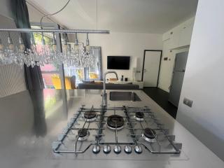Private Garden Apartment, Navigli, 24H Security - 4