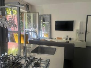 Private Garden Apartment, Navigli, 24H Security - 3