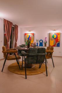 Bitter 26 Apartment - Vinto House Collections - 6